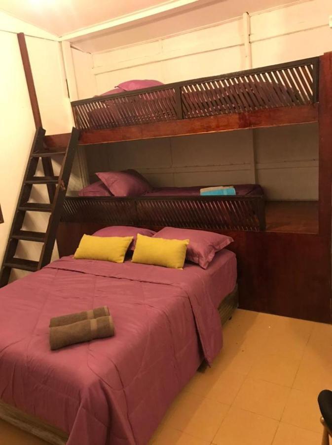 Kejora Homestay Кангар Екстер'єр фото