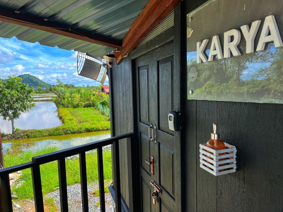 Kejora Homestay Кангар Екстер'єр фото