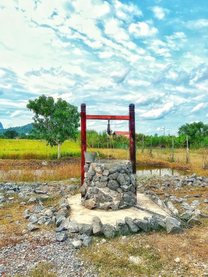 Kejora Homestay Кангар Екстер'єр фото